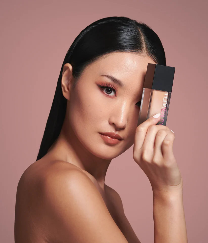 Huda Beauty | Faux Filter Luminous Matte Foundation